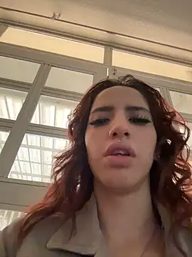 elodie rouge online show from June 2026 12:31:01 PM