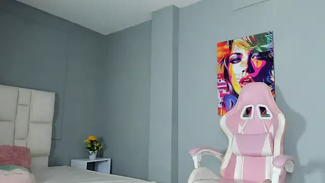 Sofia  Salazar online show from February 2026 12:19:01 PM