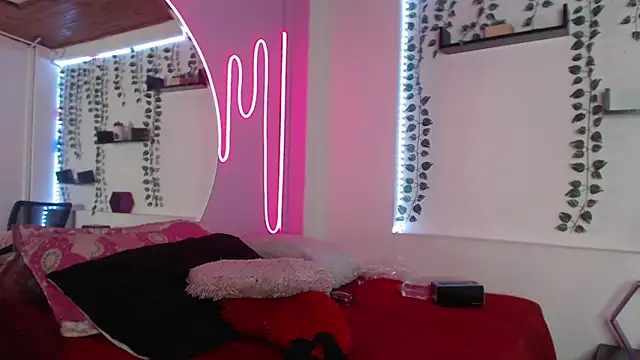 Snapshot of AmaraDoll chatting on February 2026 08:49:02 PM AmaraDoll online show from February 2026 08:49:02 PM