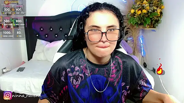 AriaDark online show from April 2026 10:12:02 PM