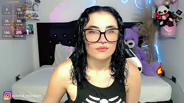 AriaDark online show from May 2026 09:08:02 PM