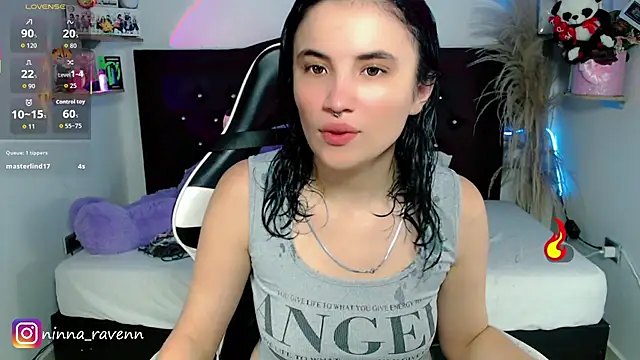 AriaDark online show from May 2026 09:10:02 PM