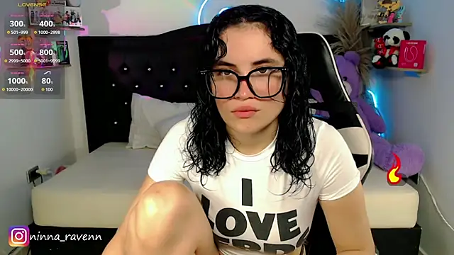 AriaDark online show from May 2026 09:12:02 PM