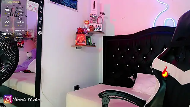 AriaDark online show from June 2026 03:25:01 AM