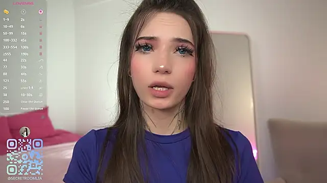 LeaMoon1 online show from February 2026 08:12:01 PM