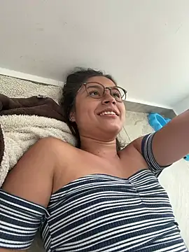 ivette swan online show from June 2026 09:52:02 PM