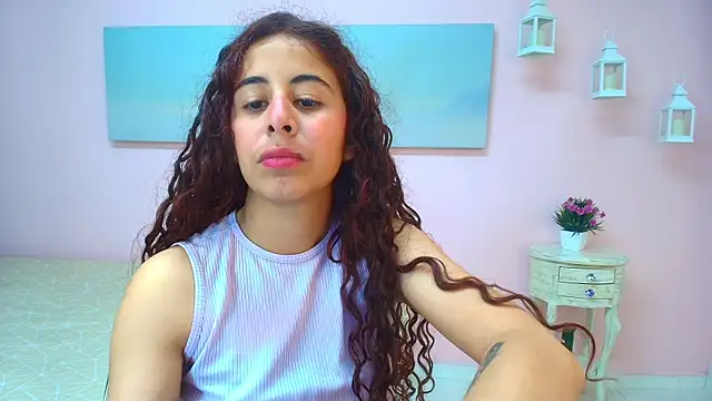 scarlett clyde online show from June 2026 12:37:01 PM