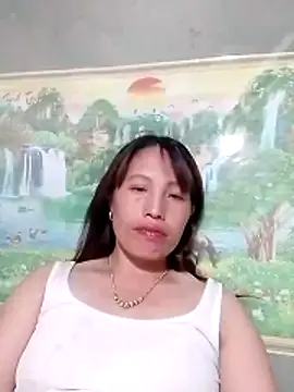 Gummiesu online show from April 2026 11:59:02 AM