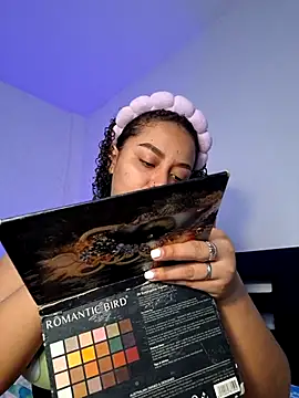 curly girl 31 online show from February 2026 06:01:02 PM