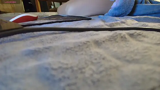 Kirabelle online show from March 2026 05:19:01 PM