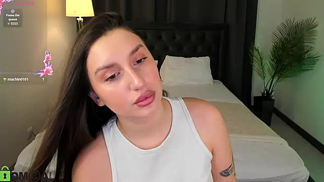 Celine Coello online show from February 2026 04:17:02 AM