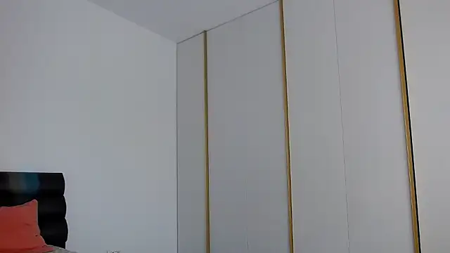 LunaVibes  online show from February 2026 06:35:01 AM