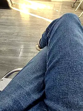 vali23 online show from January 2026 09:25:01 AM