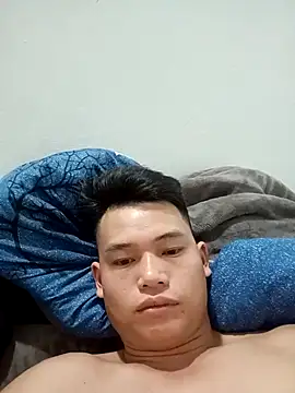 Snapshot of Maycute18 chatting on March 2026 02:24:02 PM Maycute18 online show from March 2026 02:24:02 PM