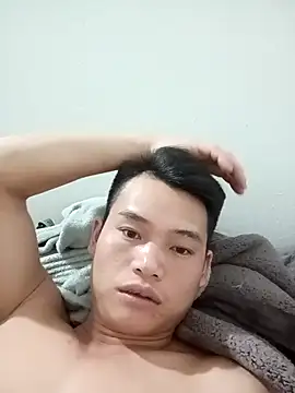 Snapshot of Maycute18 chatting on March 2026 02:42:02 PM Maycute18 online show from March 2026 02:42:02 PM