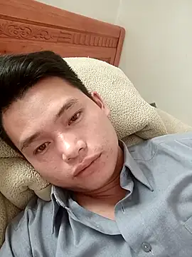 Snapshot of Maycute18 chatting on March 2026 08:04:01 AM Maycute18 online show from March 2026 08:04:01 AM