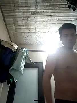 Snapshot of Maycute18 chatting on April 2026 01:52:02 PM Maycute18 online show from April 2026 01:52:02 PM