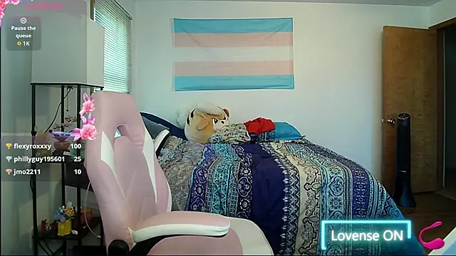 VanFairy526 online show from June 2026 12:22:01 PM