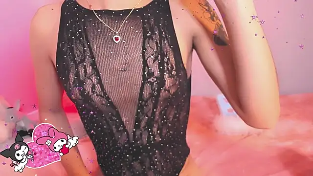 Miss-Saraii online show from May 2026 04:56:02 PM