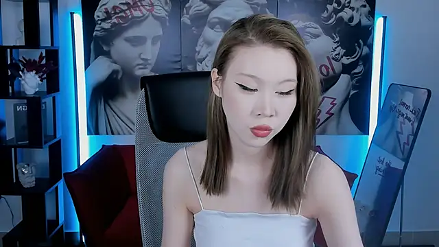 SarahRice online show from February 2026 04:43:02 PM