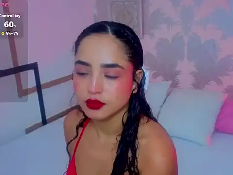 Emma Thompssonn online show from June 2026 12:15:01 PM