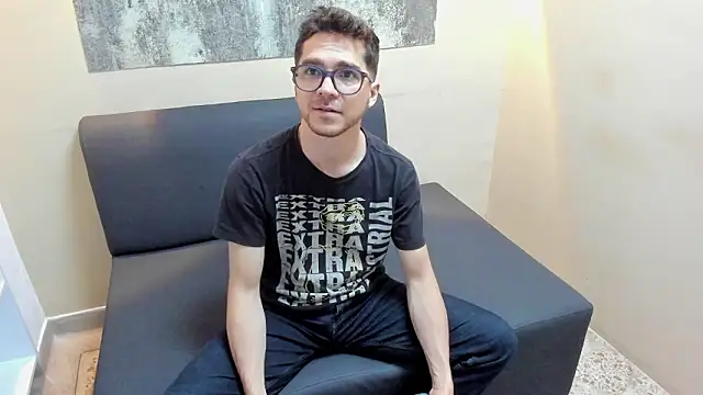 MATTHEW EVANS1 online show from February 2026 12:59:02 PM