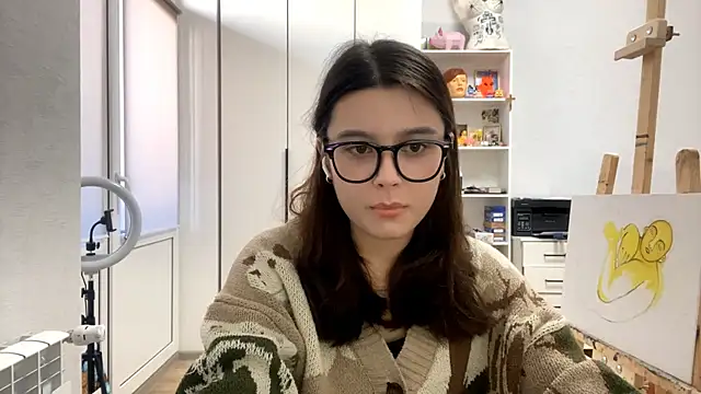 SaintMari online show from March 2026 12:13:01 PM