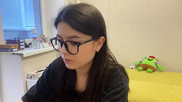 SaintMari online show from June 2026 02:30:01 PM