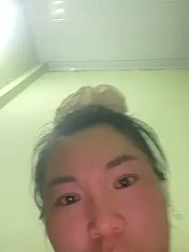 Snapshot of Shy-jane chatting on January 2026 01:15:02 PM Shy-jane online show from January 2026 01:15:02 PM