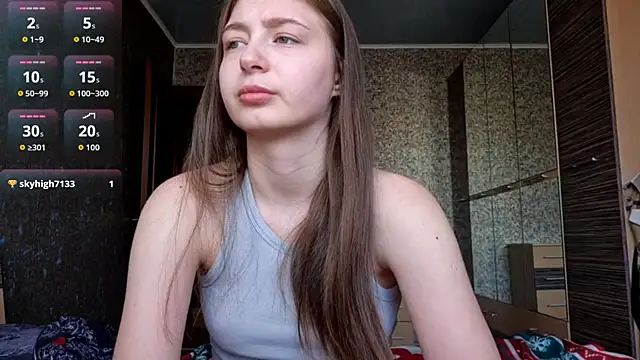 Snapshot of MousyHello chatting on February 2026 05:26:01 AM MousyHello online show from February 2026 05:26:01 AM