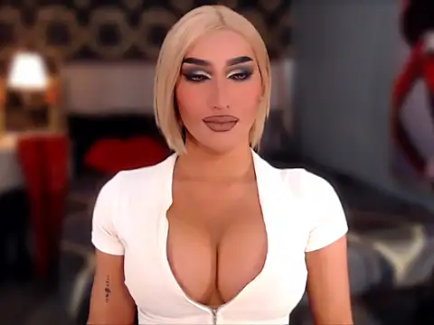 MariaLaveauXx online show from February 2026 12:04:01 PM