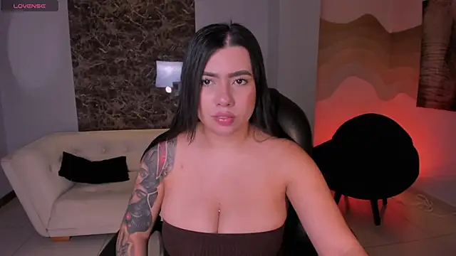 MilaVelvet  online show from May 2026 12:24:01 PM