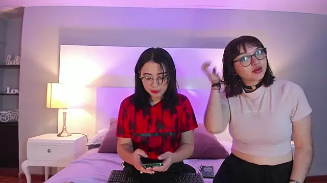 Violett Prince1 online show from February 2026 12:11:01 PM