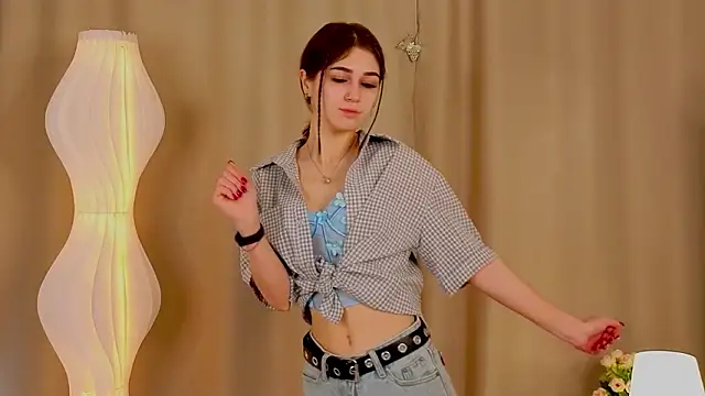 HaIinaDifabio online show from February 2026 06:12:01 AM