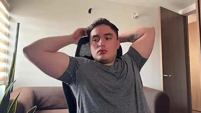 Robyn Rocki online show from February 2026 04:56:01 PM