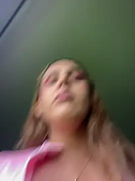 AmaliaMartinez77 online show from June 2026 05:48:02 PM