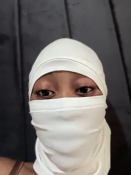 Snapshot of diamond_Ines chatting on March 2026 12:11:02 PM diamond Ines online show from March 2026 12:11:02 PM