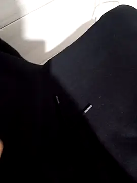 piccolo2002 online show from January 2026 08:23:01 PM