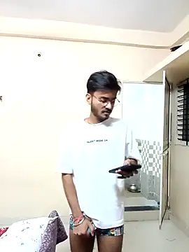 Snapshot of sdgjjkkmm chatting on April 2026 08:39:02 PM sdgjjkkmm online show from April 2026 08:39:02 PM
