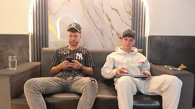 Angel Villareal online show from March 2026 05:13:01 AM