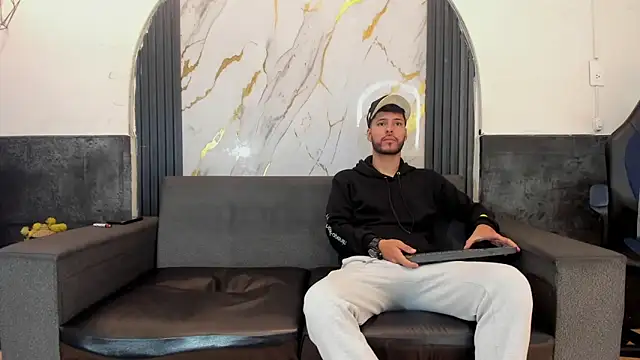 Angel Villareal online show from March 2026 05:56:02 AM