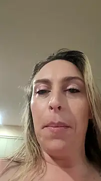 allyjeanne0420 online show from February 2026 09:57:01 AM