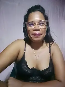 Snapshot of Yandris_1212 chatting on July 2026 01:58:33 AM Yandris 1212 online show from July 2026 01:58:33 AM