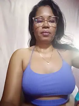 Snapshot of Yandris_1212 chatting on July 2026 02:09:02 AM Yandris 1212 online show from July 2026 02:09:02 AM