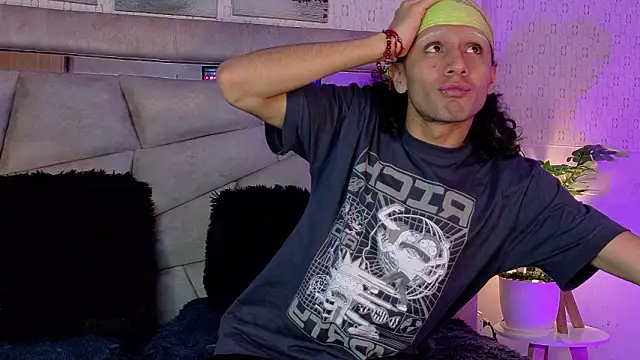 4L3JX online show from February 2026 12:43:02 PM