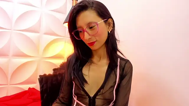 zaira skinny online show from May 2026 04:17:01 AM