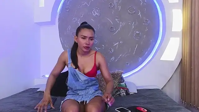 Tatiana bram  online show from February 2026 02:50:02 AM