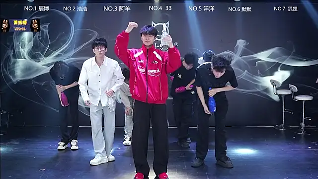 Snapshot of MS-180- chatting on March 2026 03:12:01 AM MS-180- online show from March 2026 03:12:01 AM