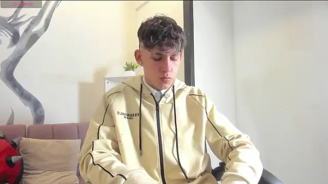 mikebenefleck 01 online show from February 2026 12:37:01 PM