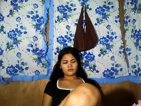 PinaySkinnyJust18 online show from May 2026 12:27:02 AM